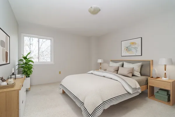 $425,000 | 6 Post Oak Lane, Unit 9, Natick, MA 01760