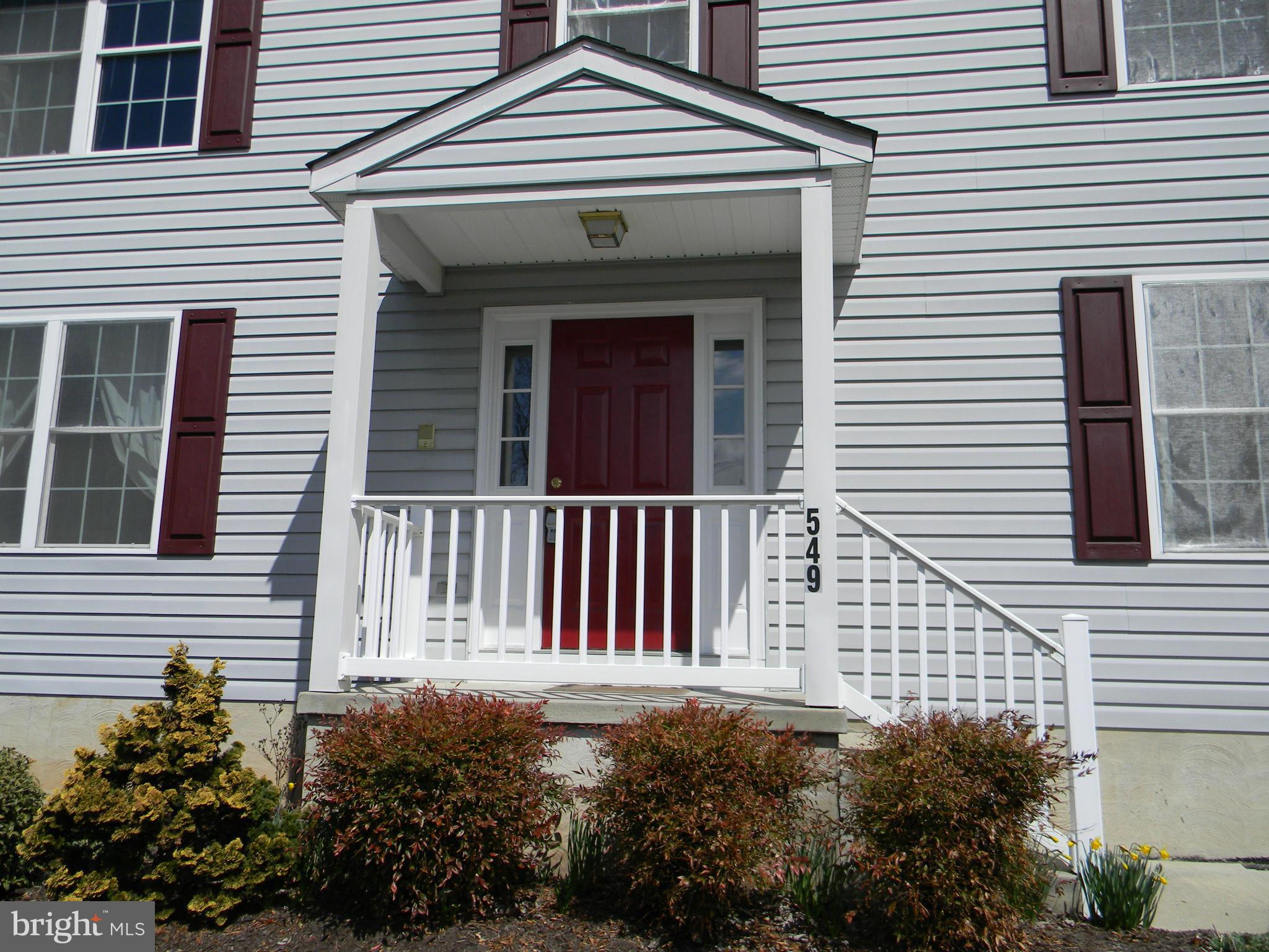 549 Rita Drive Odenton, MD 21113 - Photo 2 of 28 Front Porch