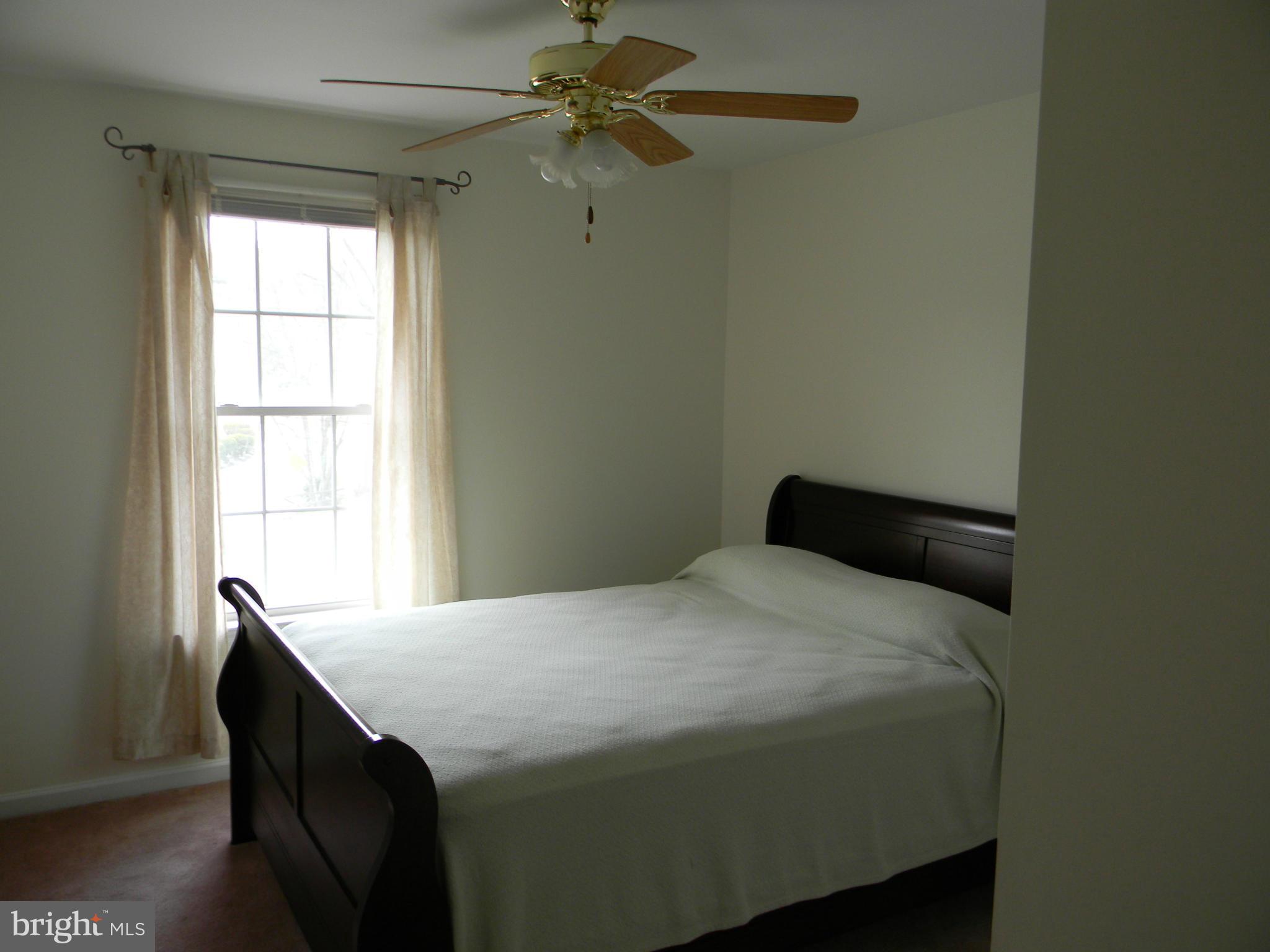 549 Rita Drive Odenton, MD 21113 - Photo 18 of 28 Bedroom 2