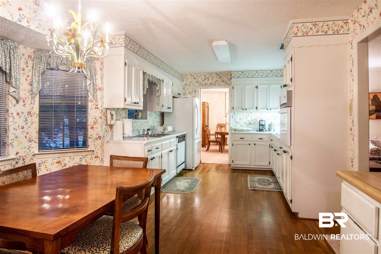 110 Ridgewood Drive Daphne, AL 36526 - Photo 7 of 26