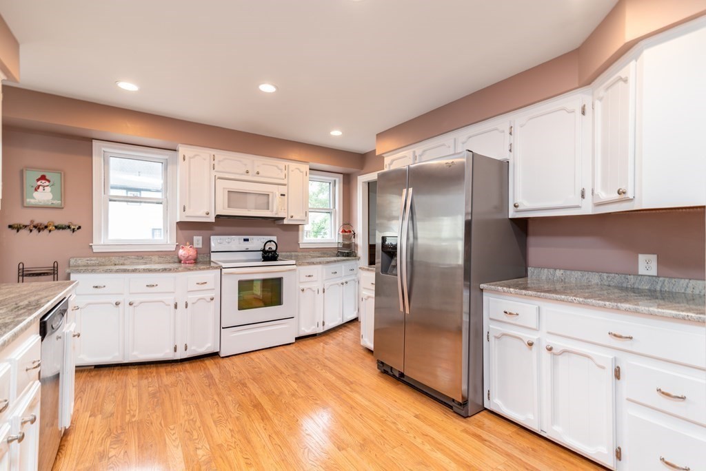 12 Gibson Road Lowell, MA 01851 - Photo 11 of 36 Gallery Image 11