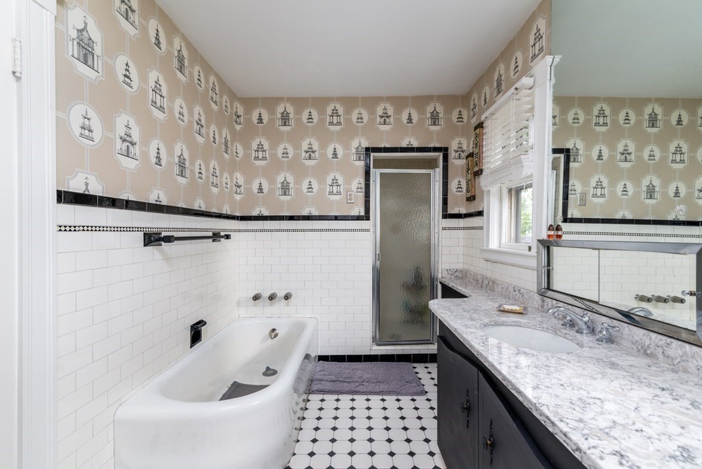 12 Gibson Road Lowell, MA 01851 - Photo 23 of 36 Gallery Image 23