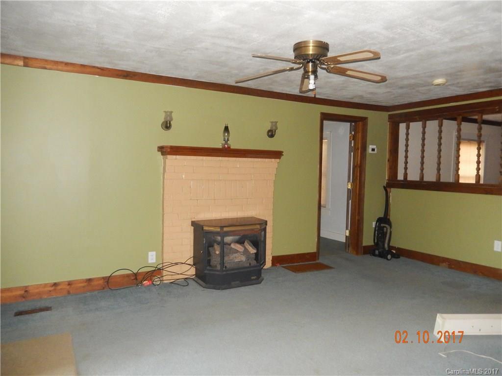 60 Kentel Road Candler, NC 28715 - Photo 6 of 18 Gallery Image 6