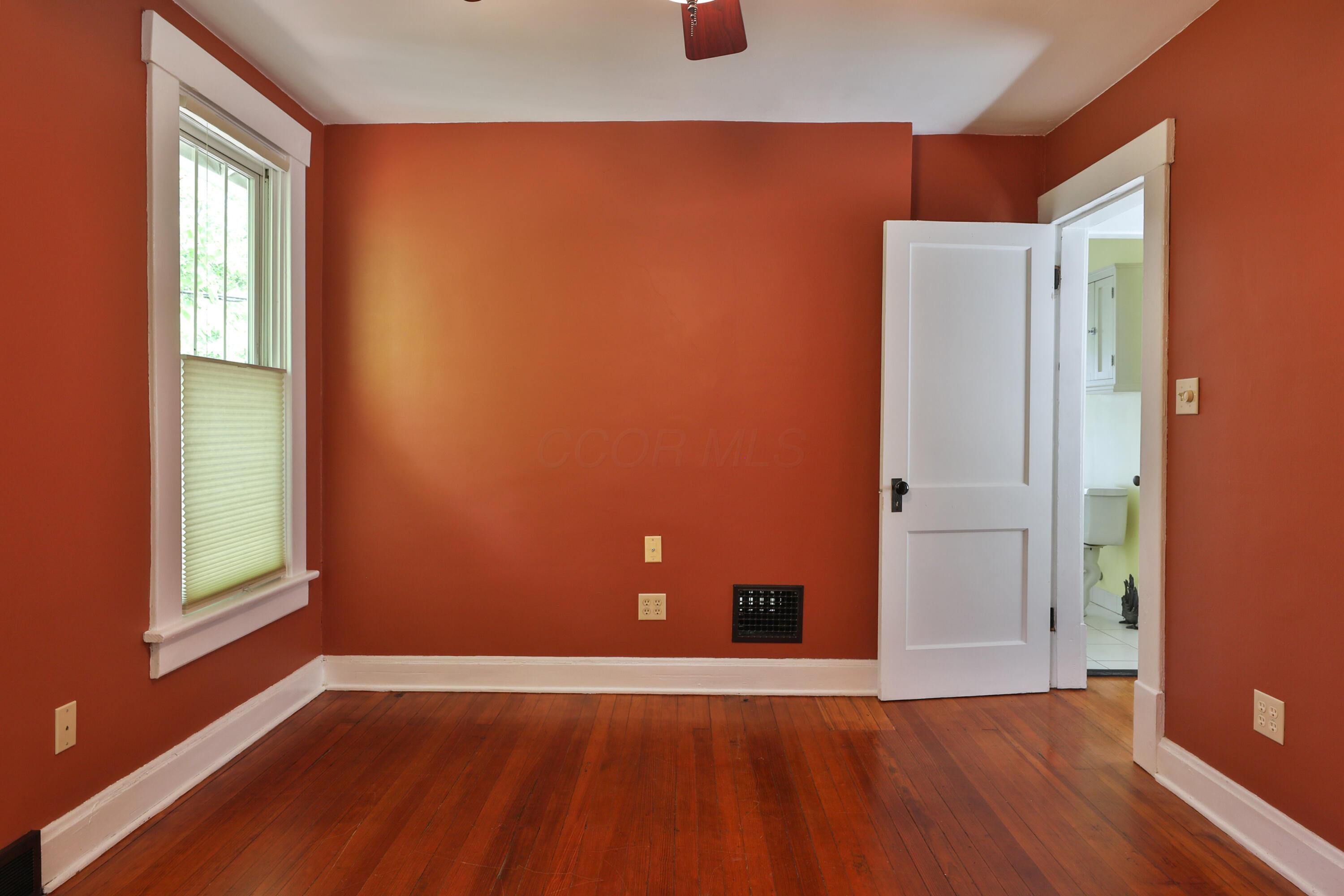 588 Midgard Road Columbus, OH 43202 - Photo 35 of 40 588-MidgardRd-32