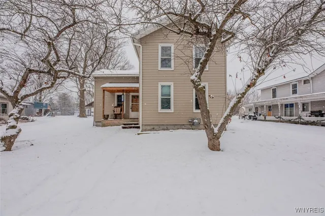 $183,500 | 50 Rochester Street, Bergen, NY 14416