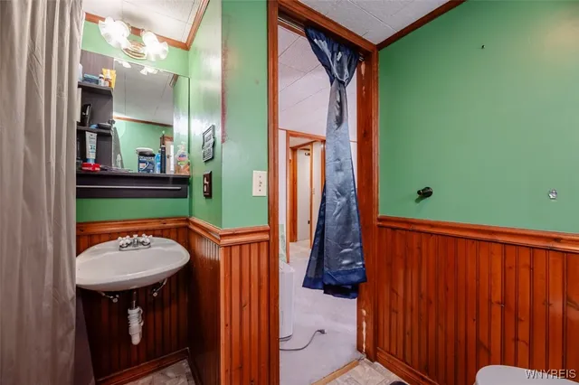 $183,500 | 50 Rochester Street, Bergen, NY 14416