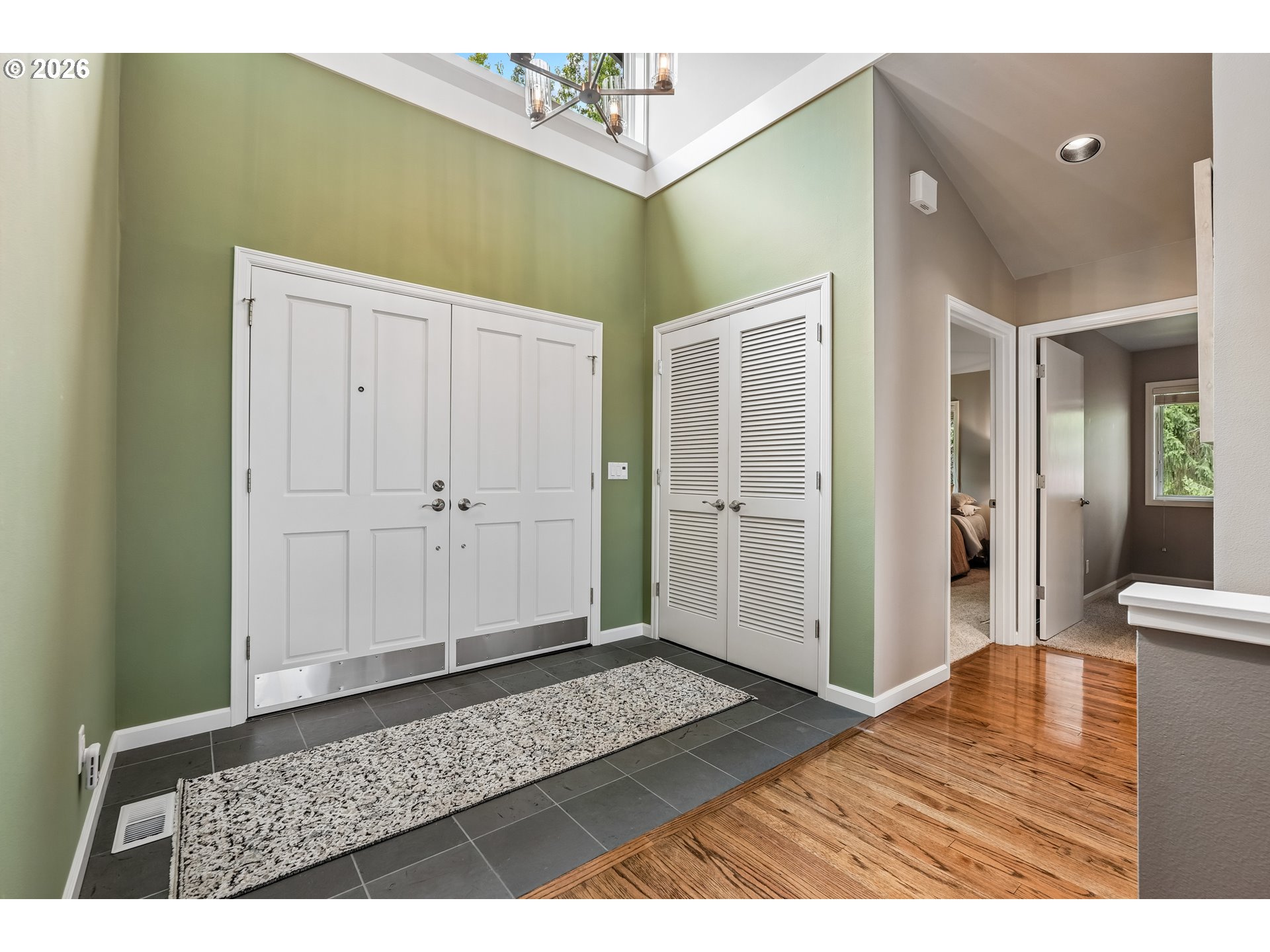 7883 Southwest Linden Road Portland, OR 97225 - Photo 5 of 45