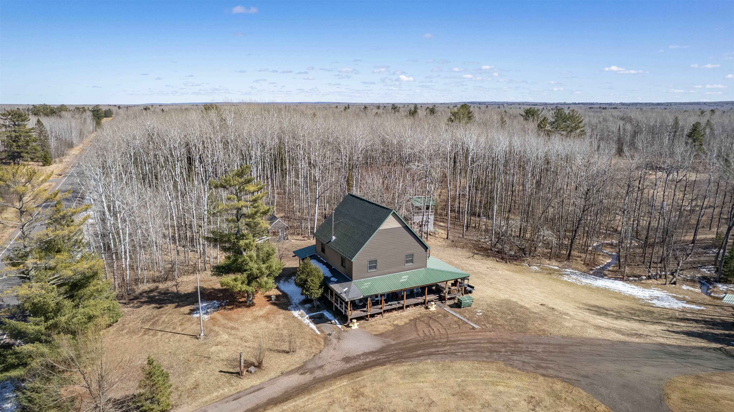 6866 County Rd Uu South Range, WI 54874 - Photo 1 of 47