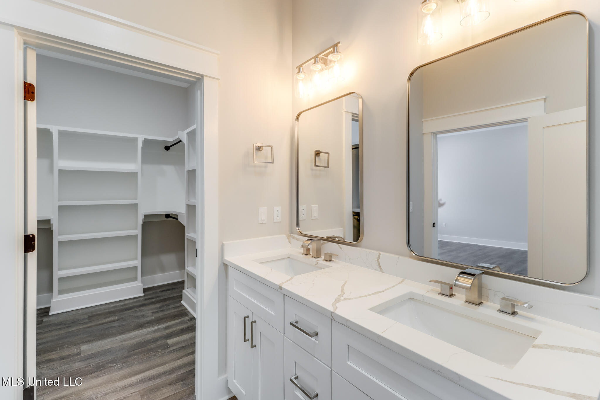 2397 33rd Street Gulfport, MS 39501 - Photo 11 of 22 Photo Nov 12 2025, 11 17 36 AM (2)