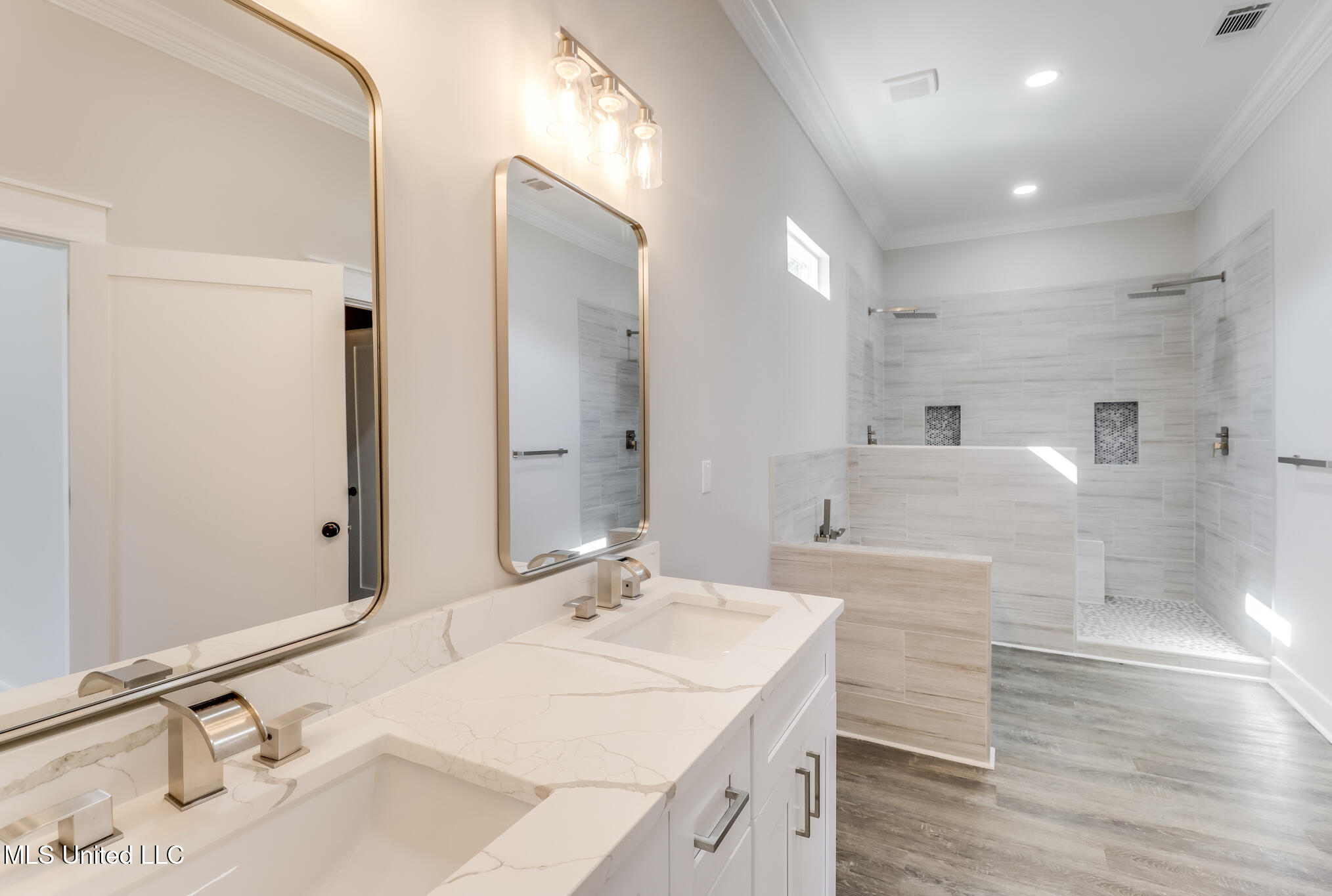 2397 33rd Street Gulfport, MS 39501 - Photo 12 of 22 Photo Nov 12 2025, 11 16 40 AM (2)