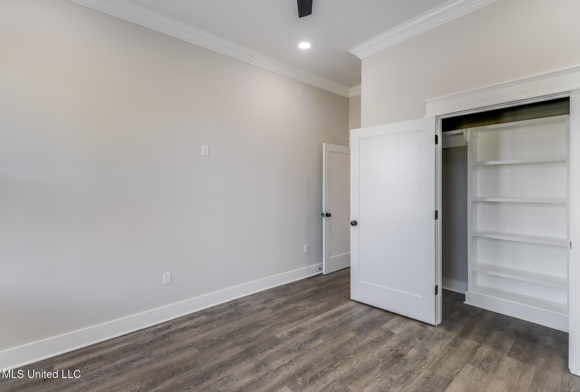 2397 33rd Street Gulfport, MS 39501 - Photo 14 of 22 Photo Nov 12 2025, 11 11 39 AM