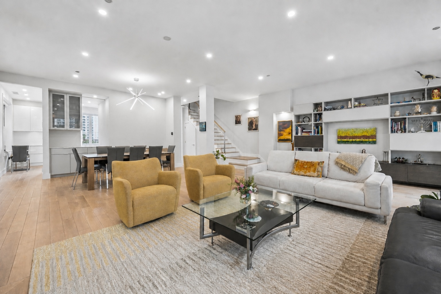 55 East Erie Street, Unit SHD Chicago, IL 60611 - Photo 9 of 43