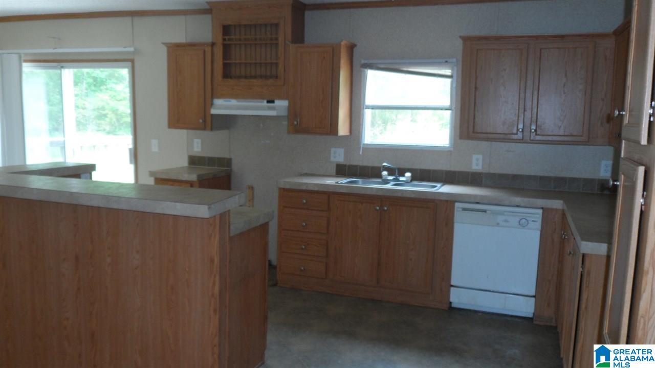485 Gray Harrelson Road Jacksonville, AL 36265 - Photo 5 of 14