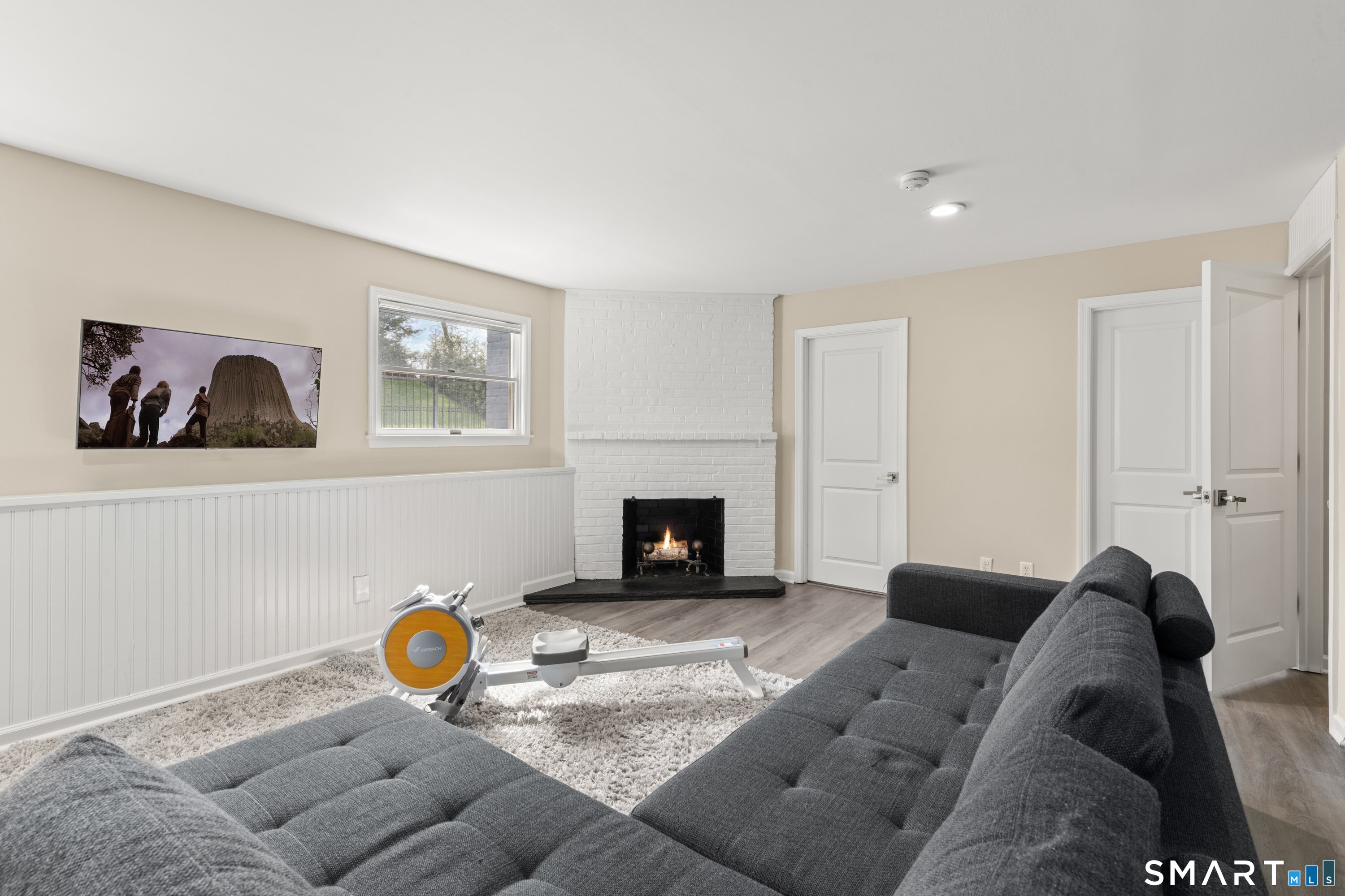 11 Guyer Road Westport, CT 06880 - Photo 33 of 38