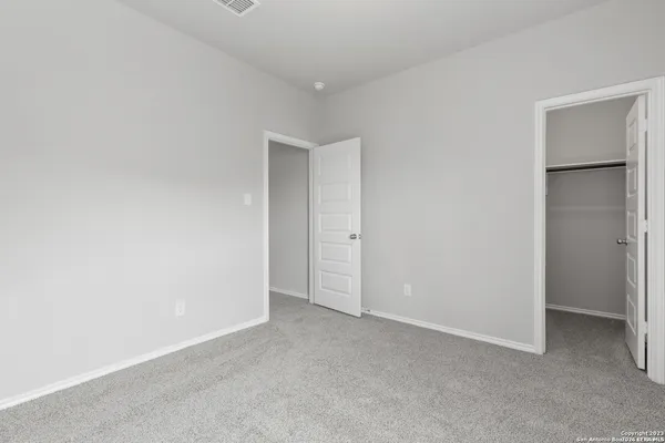 $2,500 | 2434 Dry Moss Way, San Antonio, TX 78224