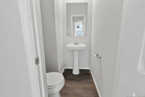 $2,500 | 2434 Dry Moss Way, San Antonio, TX 78224