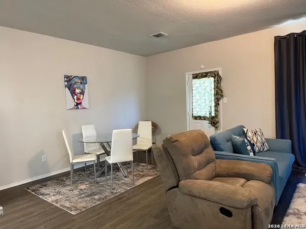 $2,500 | 2434 Dry Moss Way, San Antonio, TX 78224