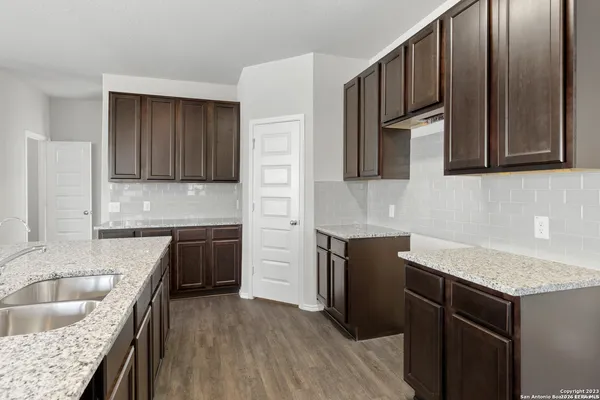 $2,500 | 2434 Dry Moss Way, San Antonio, TX 78224