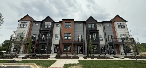 $424,900 | 449 Shade Street, Carmel, IN 46290