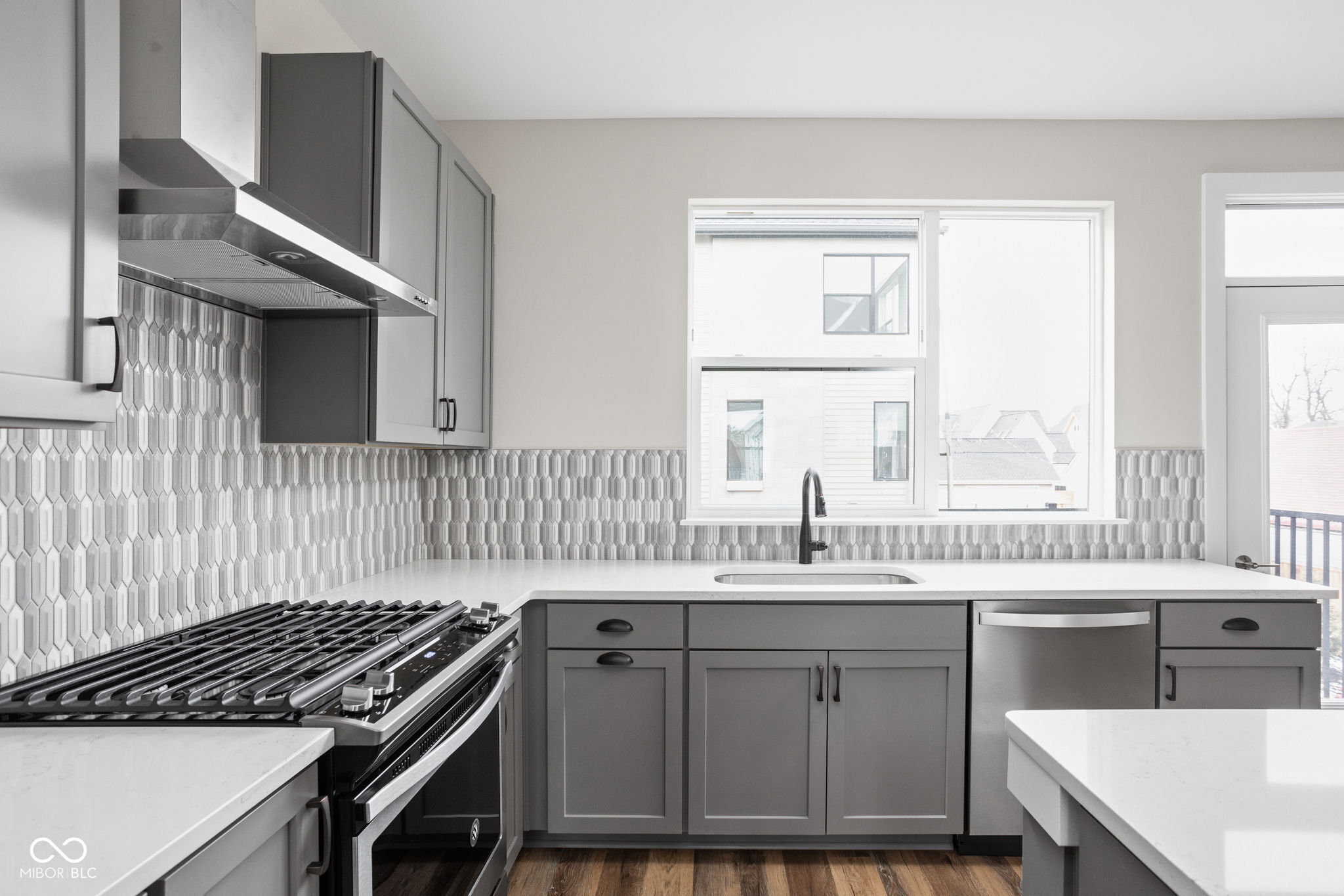 449 Shade Street Carmel, IN 46290 - Photo 8 of 20