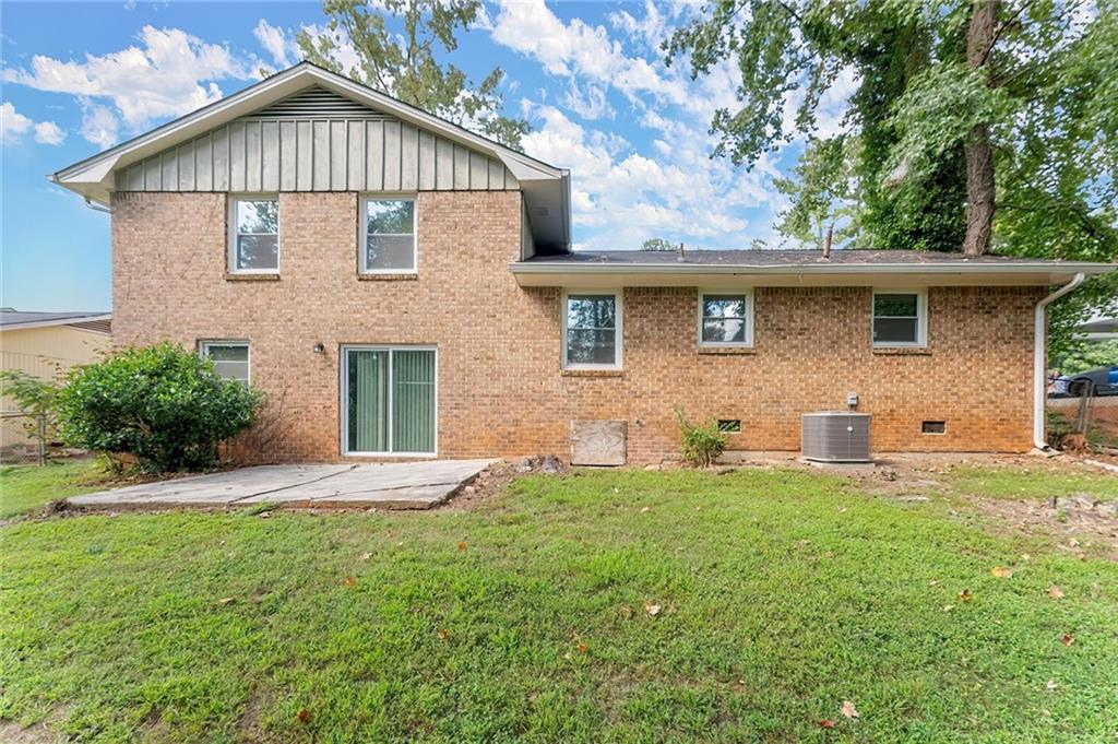 1968 Copperfield Circle Decatur, GA 30035 - Photo 19 of 20