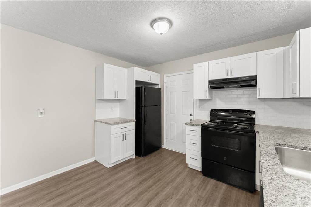 1968 Copperfield Circle Decatur, GA 30035 - Photo 6 of 20