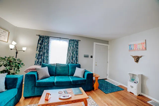 $79,900 | 122 West Harrison Avenue, Cissna Park, IL 60924