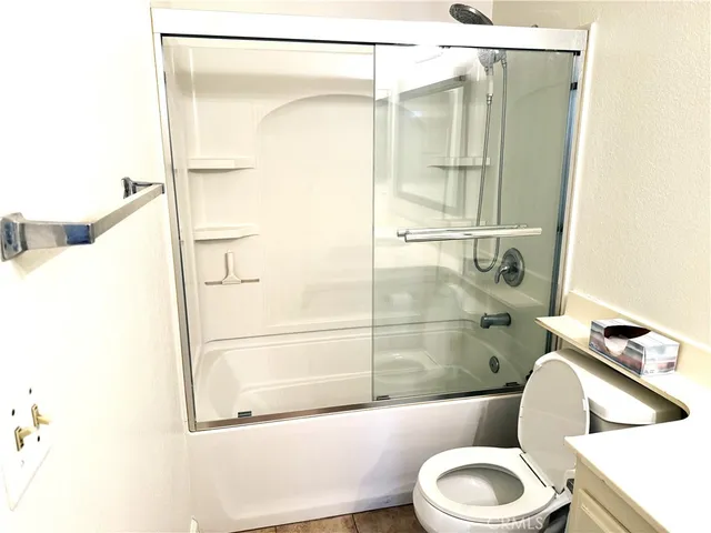 $2,950 | 10636 Chestnut Street, Los Alamitos, CA 90720