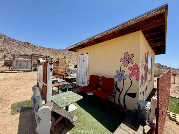 $62,000 | 63398 Lakeview Road, Joshua Tree, CA 92252