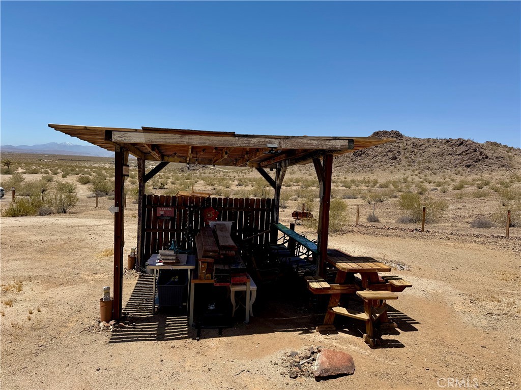 63398 Lakeview Road Joshua Tree, CA 92252 - Photo 13 of 36
