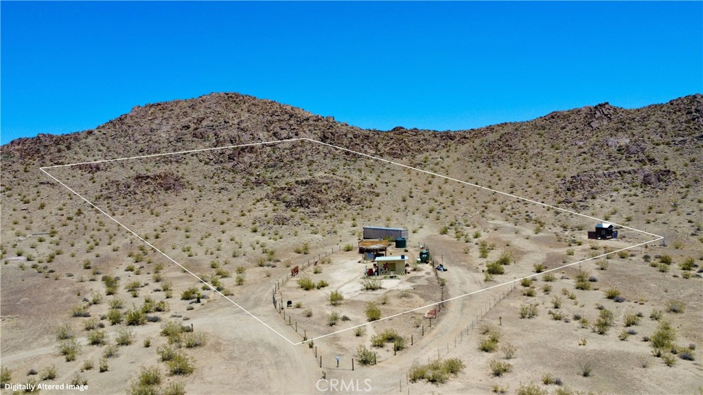 63398 Lakeview Road Joshua Tree, CA 92252 - Photo 22 of 36
