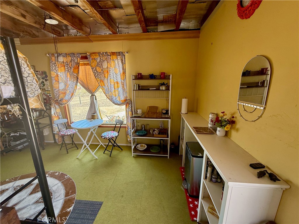 63398 Lakeview Road Joshua Tree, CA 92252 - Photo 3 of 36