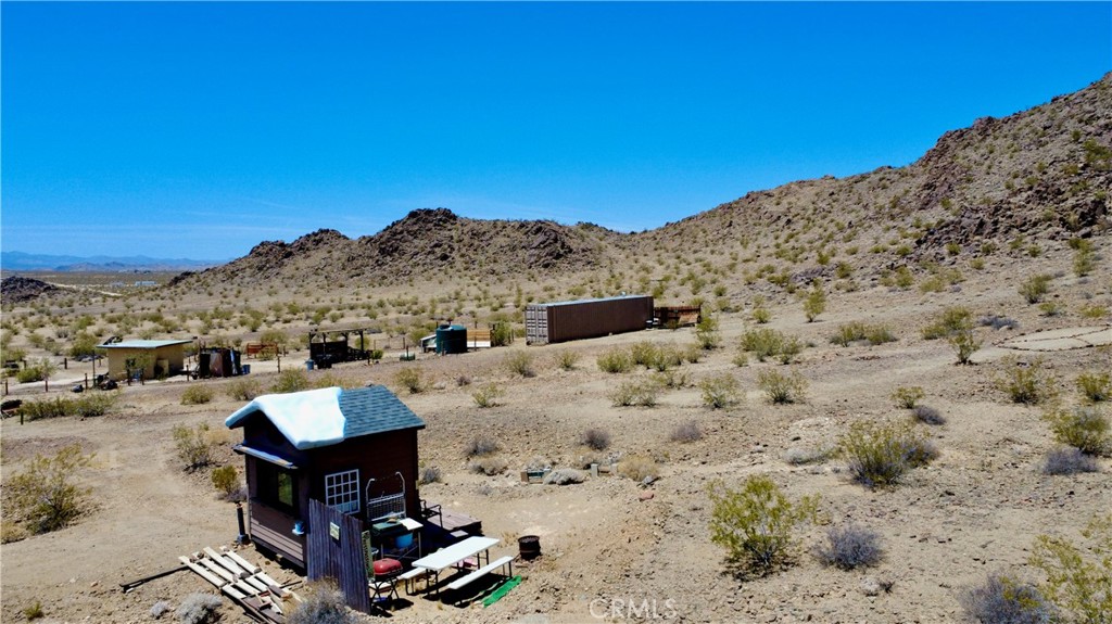 63398 Lakeview Road Joshua Tree, CA 92252 - Photo 31 of 36