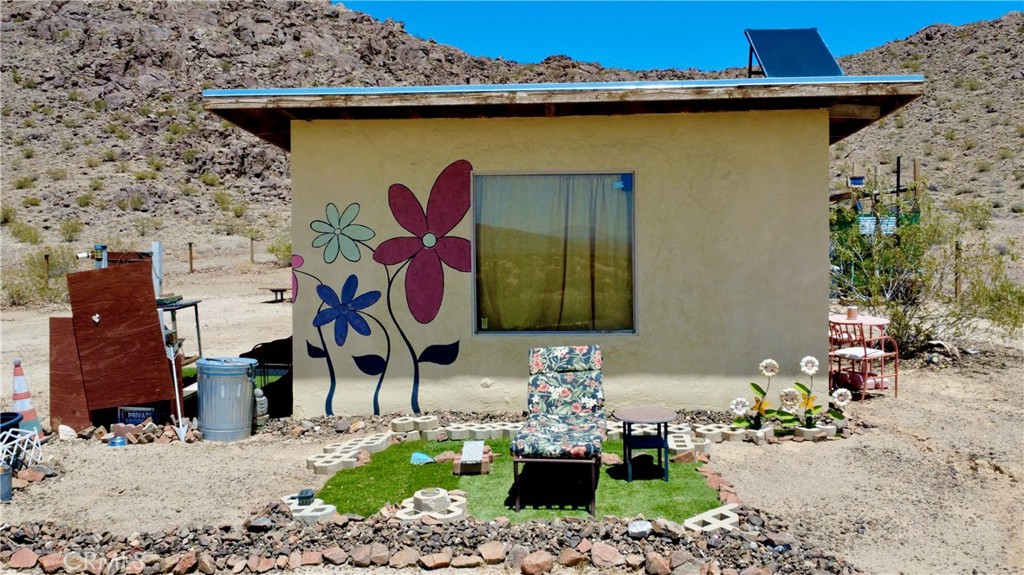 63398 Lakeview Road Joshua Tree, CA 92252 - Photo 10 of 36