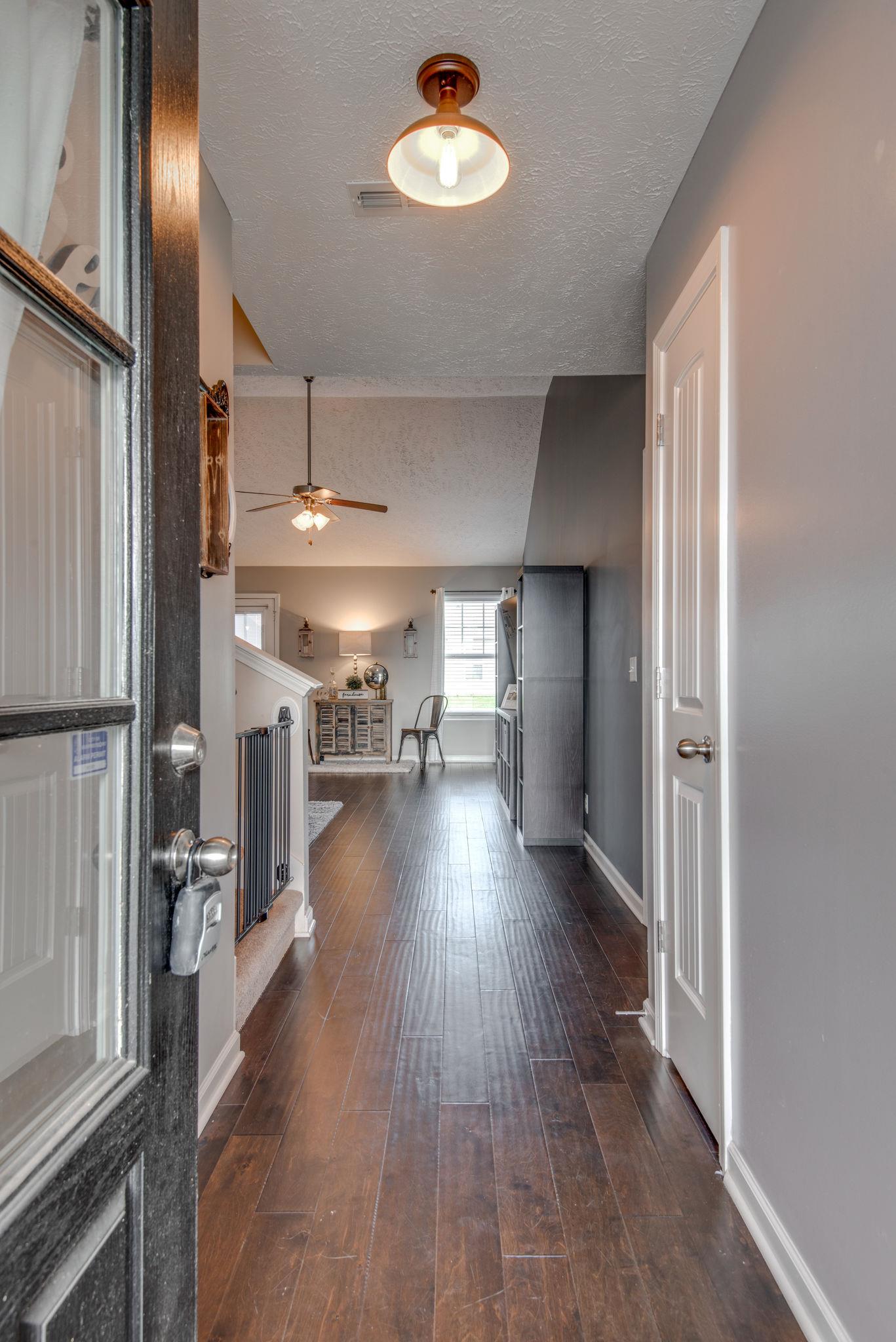 1629 Damascus Road Murfreesboro, TN 37128 - Photo 23 of 25 Entry into home.
