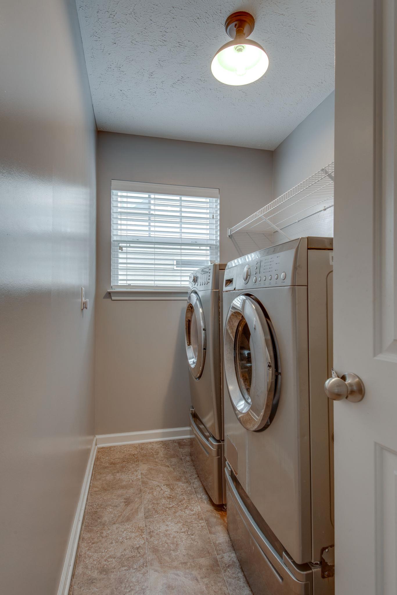 1629 Damascus Road Murfreesboro, TN 37128 - Photo 10 of 25 Nice utility room.