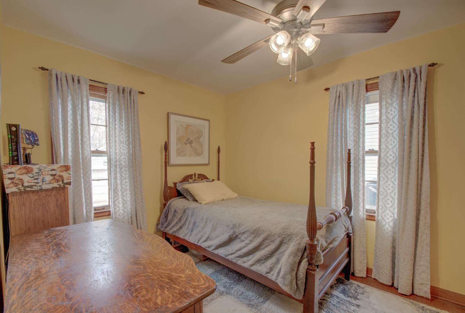 412 North Rensselaer Street Griffith, IN 46319 - Photo 13 of 18 1500x1011