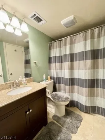 $230,000 | 70 Wood Duck Court, Hackettstown, NJ 07840