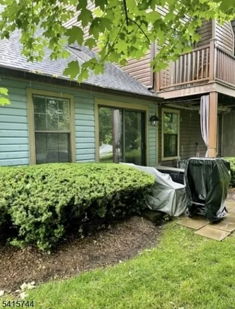 $230,000 | 70 Wood Duck Court, Hackettstown, NJ 07840