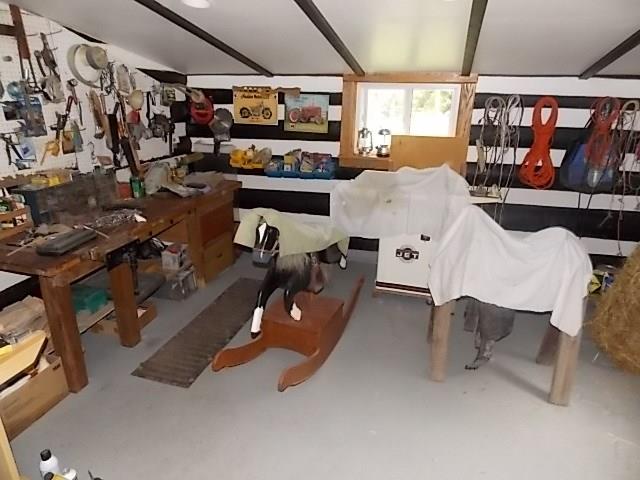 562 Mercer Road Butler, PA 16001 - Photo 14 of 21 Man cave/workshop 1st floor