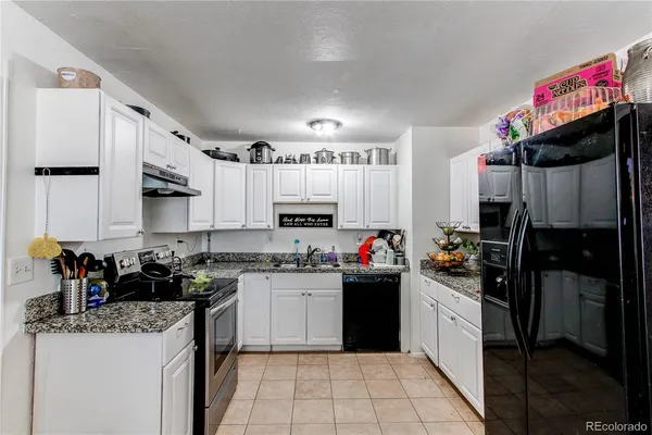 $1,075,000 | 14200 East 22nd Place, Aurora, CO 80011