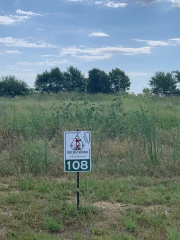 $195,000 | 1406 East Flint Hills National Parkway, Andover, KS 67002