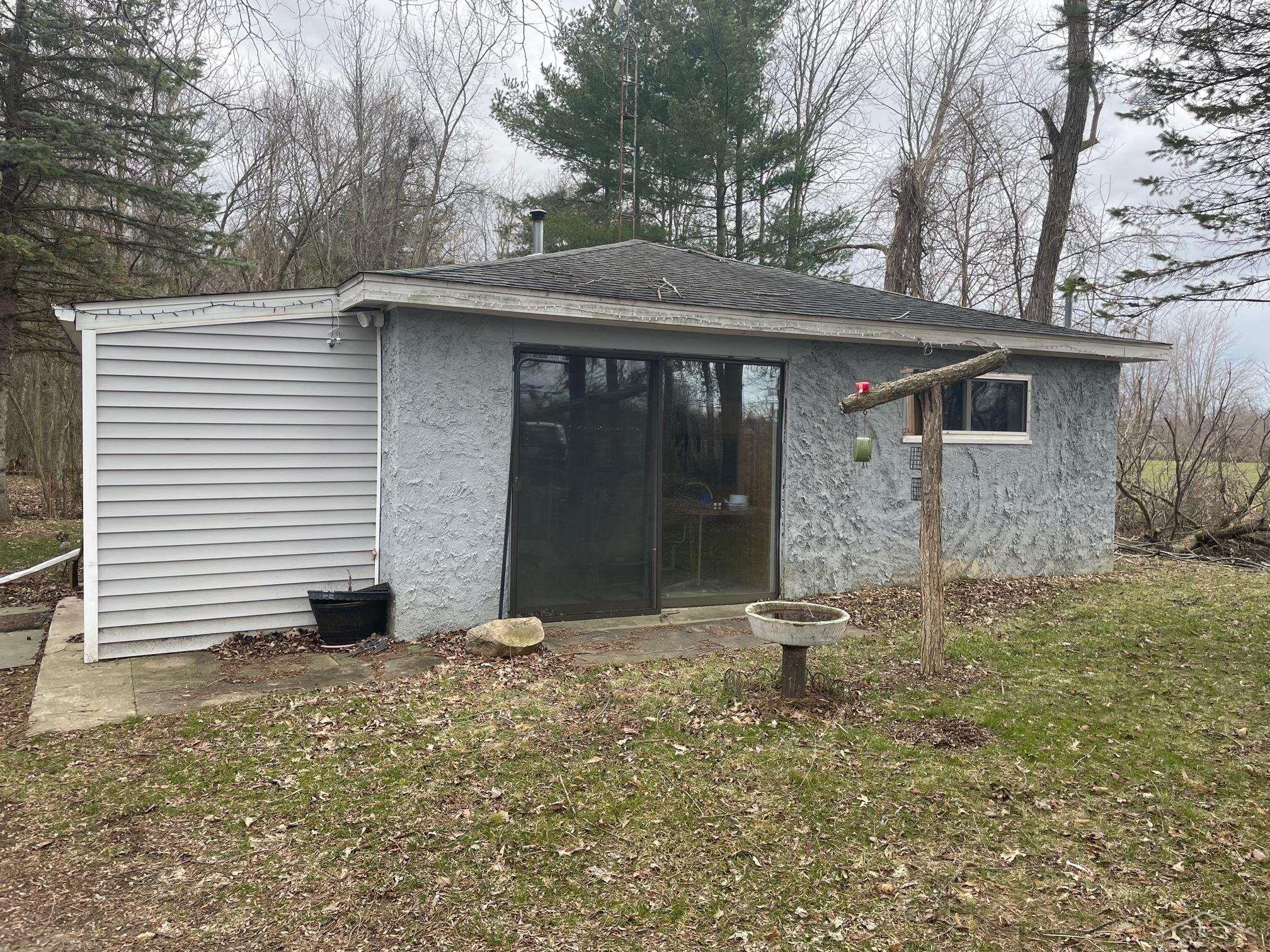 295 West Burns Line Road Melvin, MI 48454 - Photo 2 of 14 50104874-1.JPG