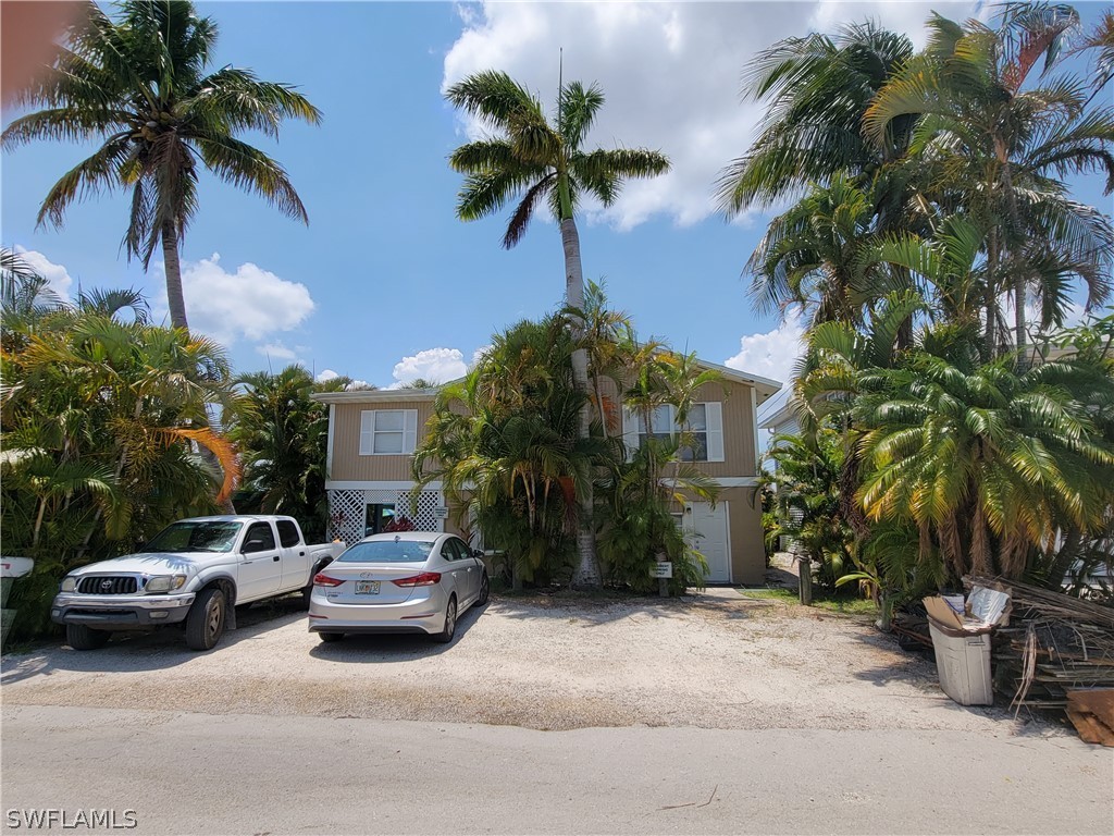 2598 Second Street Matlacha, FL 33993 - Photo 3 of 20 Gallery Image 3