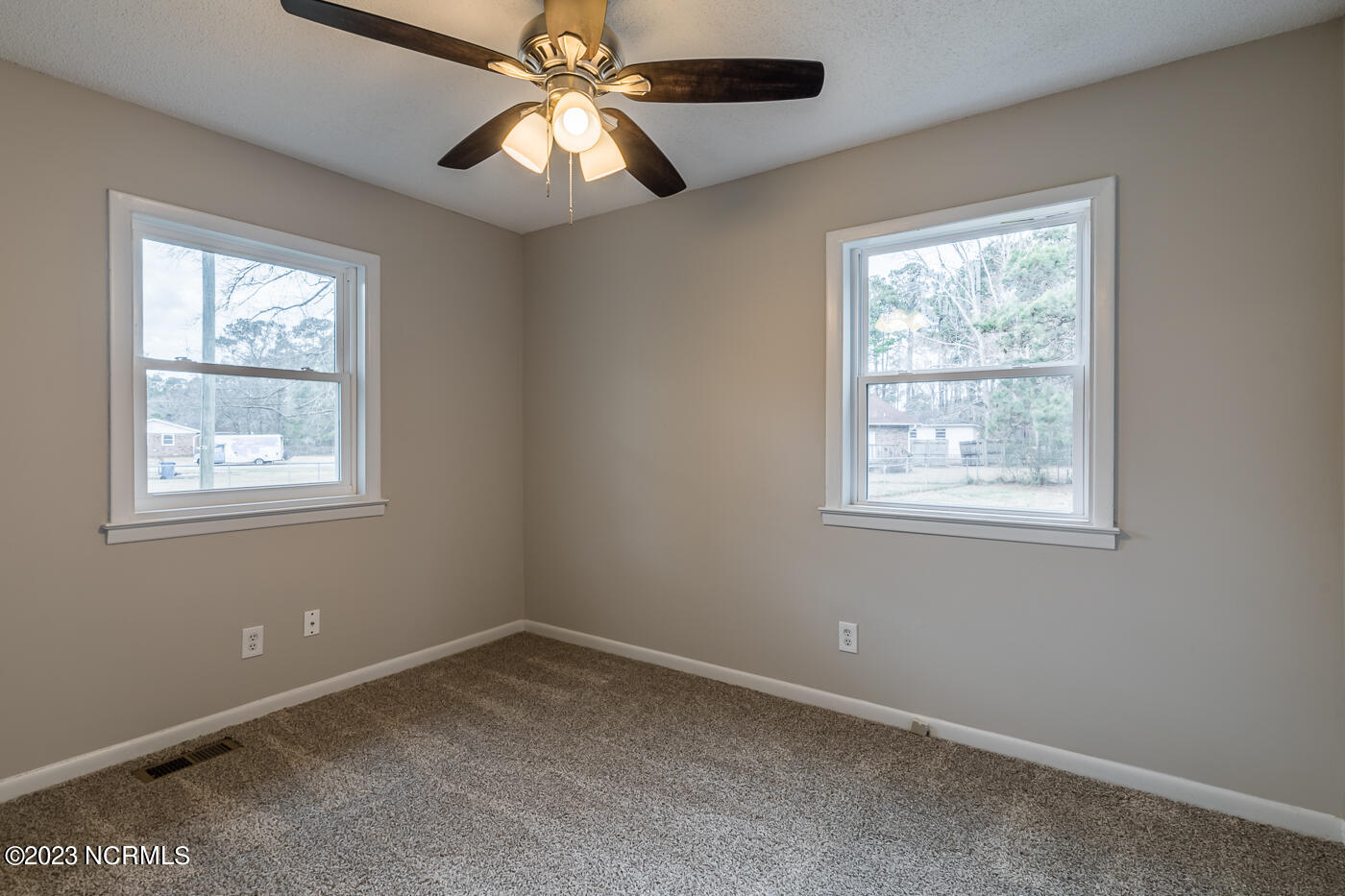 725 Dennis Road Jacksonville, NC 28546 - Photo 26 of 34 dennis-26