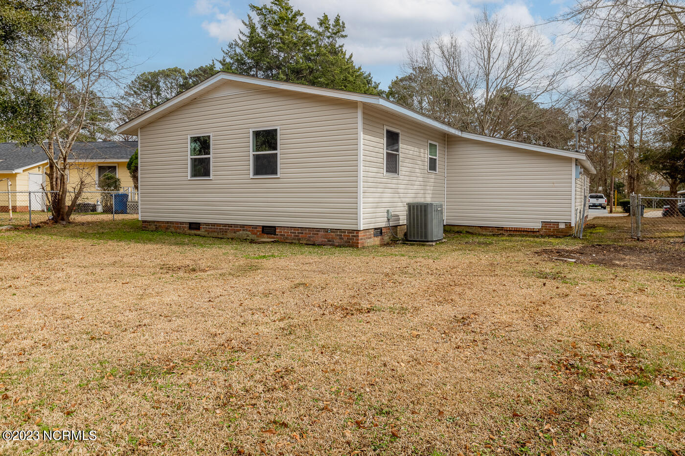 725 Dennis Road Jacksonville, NC 28546 - Photo 34 of 34 dennis-34
