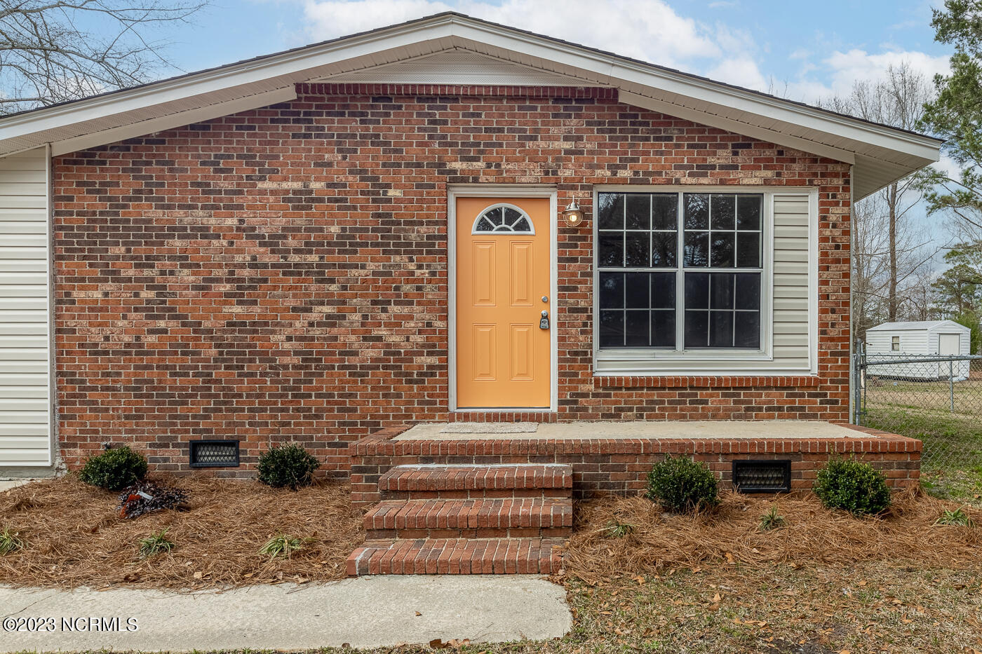 725 Dennis Road Jacksonville, NC 28546 - Photo 5 of 34 dennis-5