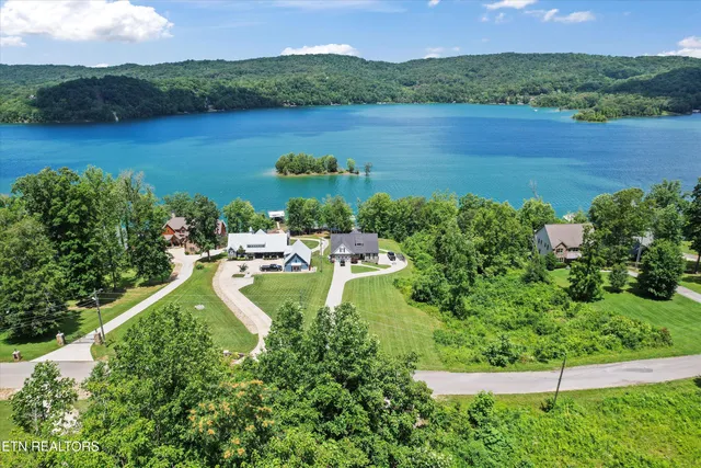 $169,900 | Hickory Pointe Lane, Maynardville, TN 37807