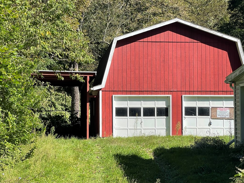 3112 College Avenue Corning, NY 14830 - Photo 2 of 14