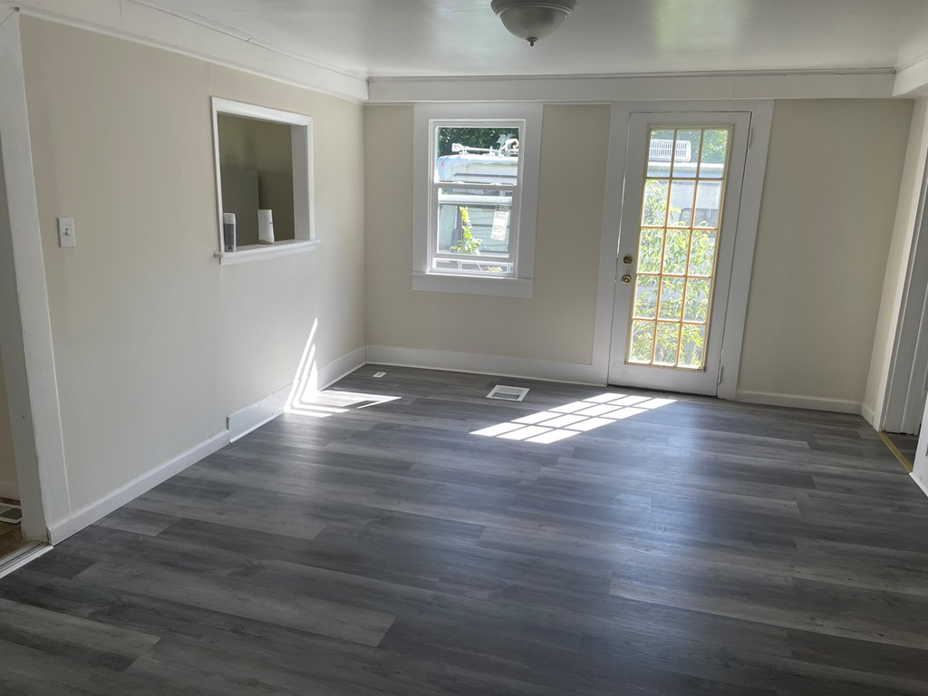 3112 College Avenue Corning, NY 14830 - Photo 5 of 14